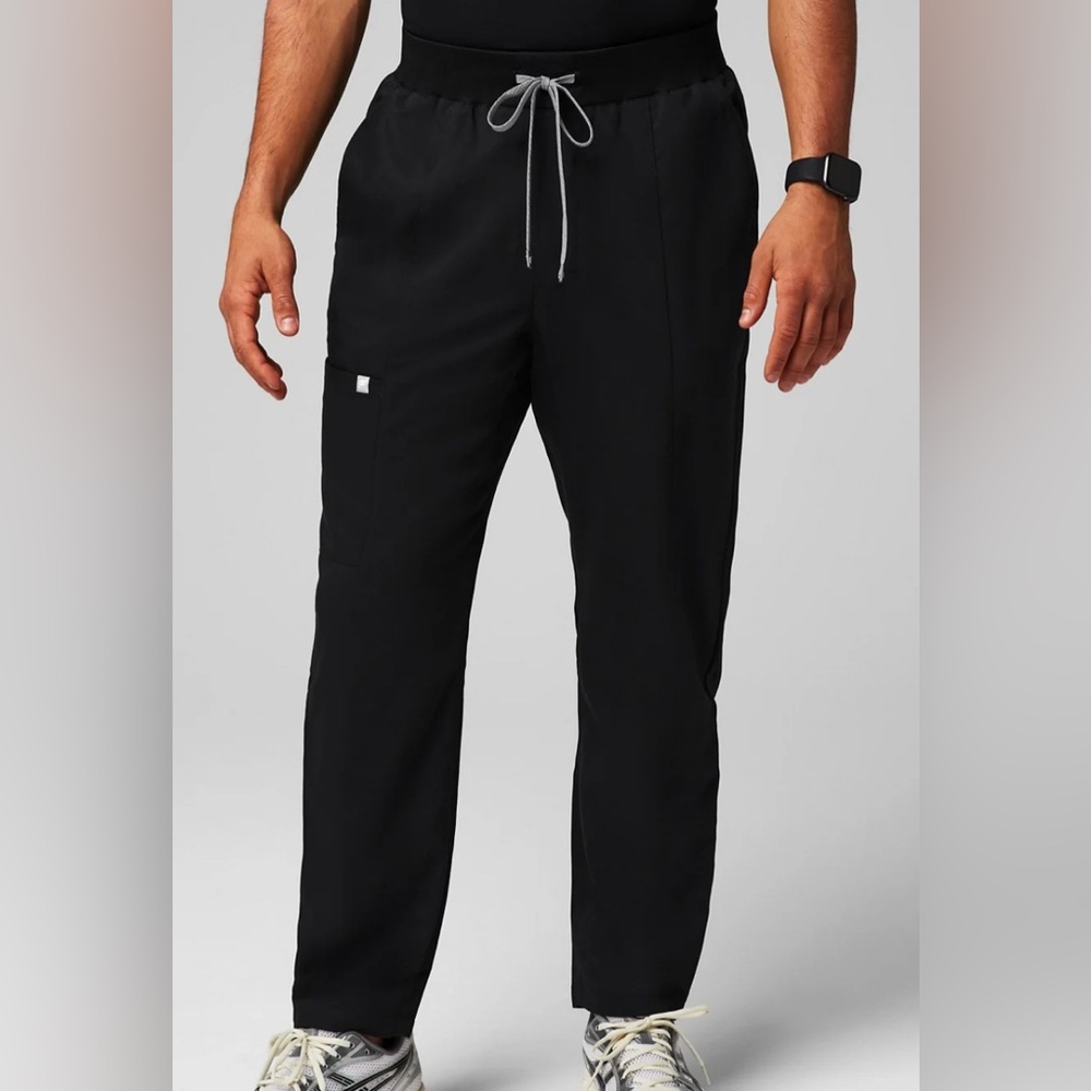 Fabletics BRAND NEW Intake Scrub Pants, Black